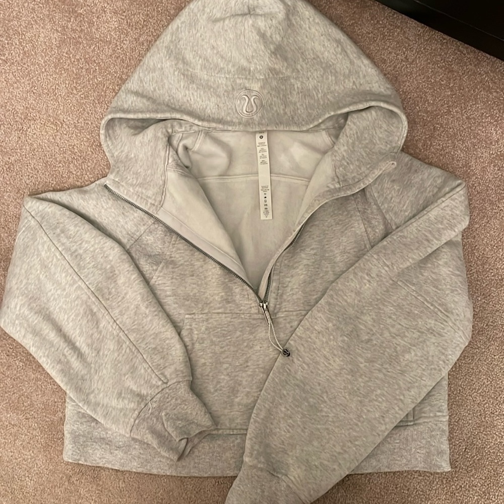 Lululemon half zip cropped scuba hoodie